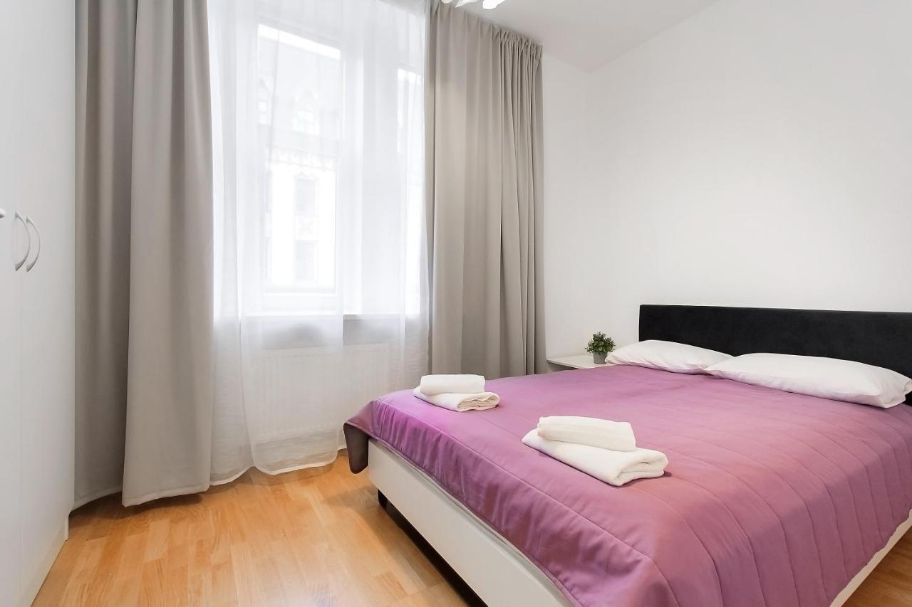 Residential Barona Apartments In Riga Centre المظهر الخارجي الصورة