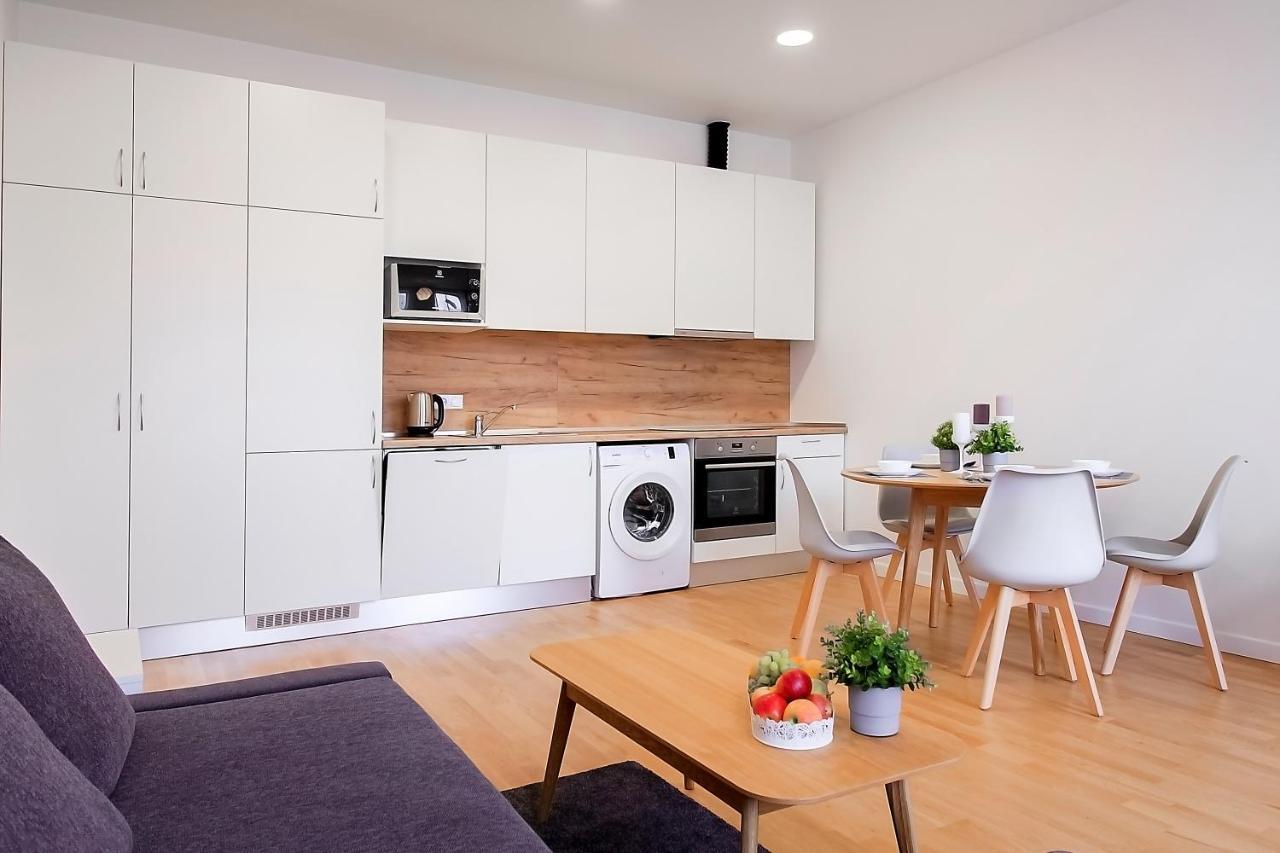 Residential Barona Apartments In Riga Centre المظهر الخارجي الصورة