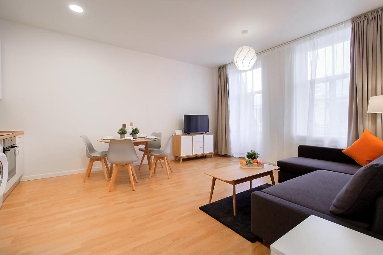 Residential Barona Apartments In Riga Centre المظهر الخارجي الصورة