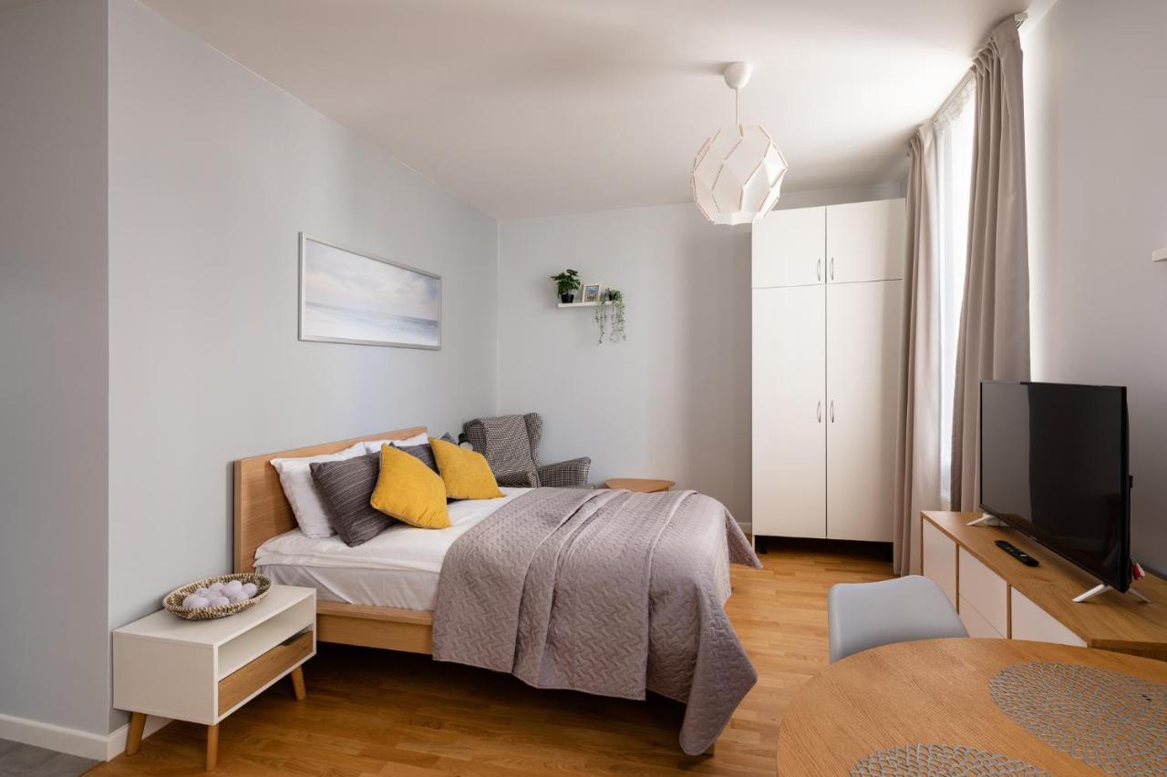Residential Barona Apartments In Riga Centre المظهر الخارجي الصورة